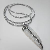 Halskette mit XXL Perlmutt Blatt Natur Anhänger mit Strass Stein Perlen Kette Perlenkette selbstgemacht Halskette lang Bild 2