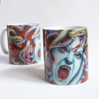 Dekorative bunte Kunst Tasse die auffällt, Teetasse mit Malerei, Kaffeebecher mit Bildmotiv Medusa Bild 1
