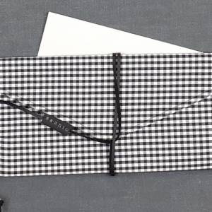 Rausverkauf Gutschein-Kuvert aus Stoff mit Karte, wieder verwendbar, Geld-Geschenk, Geschenkverpackung, stilvolles Unika Bild 3