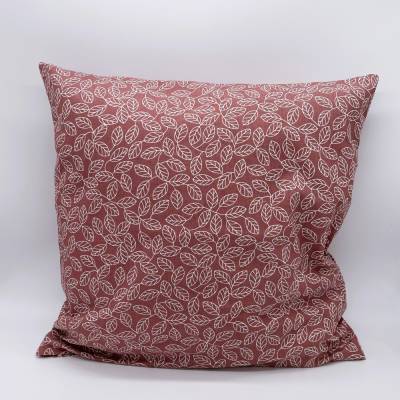 Kissenbezug/Kissenhülle aus rosa Baumwollstoff mit weißwn Blättern, handgearbeitet