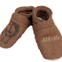 Baby - Schuhe, Puschen Lauflernschuhe, Wollwalk, Ledersohle neu personalisiert Löwe mit Krone Bild 5
