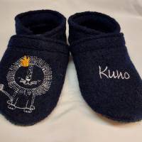 Baby - Schuhe, Puschen Lauflernschuhe, Wollwalk, Ledersohle neu personalisiert Löwe mit Krone Bild 7