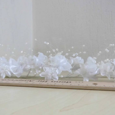 Blumenzweige -  ganz in weiß mit Perlen zur Hochzeit für Blumendeko - Tischdeko - 37 cm lang