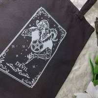 Stoffbeutel Tasche schwarz mit "Tarotkarte Devil" Motiv Tarot The Devil Große Arkana Bild 2