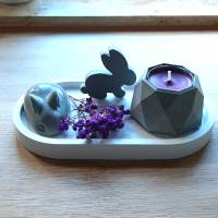 Osterdeko-Set aus ovalem Tablett, kleinen Osterhasen, Teelichthalter mit Teelicht in 2 Varianten Bild 3