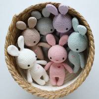 Häkeltier Amigurumi Häkelhase Hase Mini bunt aus Baumwolle Handarbeit tolles Geschenk für Kinder Bild 10