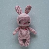 Häkeltier Amigurumi Häkelhase Hase Mini bunt aus Baumwolle Handarbeit tolles Geschenk für Kinder Bild 9