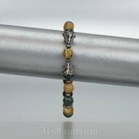 Edelsteinarmband in grün und braun mit verspielten Perlenkappen Bild 2