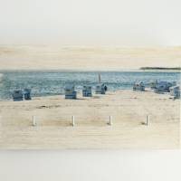 Schlüsselbrett mit 4 Haken, Sylt mit Strandkörben, Upcycling alter Holzbalken, Foto auf Holz, Eichenholz Bild 2