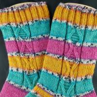 Socken Größe 40/41, handgestrickt, leuchtende Farben Stricksocken Bild 2