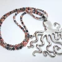 Halskette rosegold Glasperlen mit XXL Krake Anhänger Perlen Kette Perlenkette selbstgemacht Halskette lang Bild 1