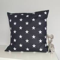 schwarze Kissenhülle mit weißen Sternen, Kissenbezug 40 x 40 cm, Dekokissen für das Sofa Bild 1
