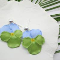 Blume Ohrstecker Blau Grün Stiefmütterchen, Fimo Schmuckstück, Frühling Ohrringe Für Frau, Geshenk Für Sie, Leicht Bild 2