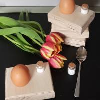 Eierbecher Eierbrettchen mit Salzfass aus 30mm Birkenholz Bild 7