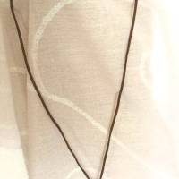 Kette mit einem Spiegelanhänger an braunem Velour-Textilband Bild 4
