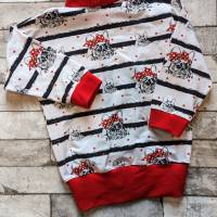 Oversized Sweater Gr. 104 weiß-rot mit Bulldoggen   +++ Einzelstück +++ Bild 2