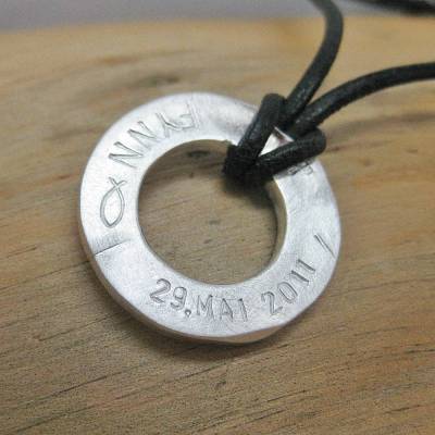 Großer, massiver Silberanhänger 