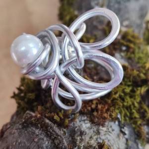 Drahtjuwel Aluminiumdraht-Ring, Aluminium , Ring ,silber, Perlenring Bild 6