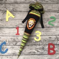 wunderschöne Schultüte / Zuckertüte aus Stoff in Grün, Schwarz und Orange mit Löwe Bild 1