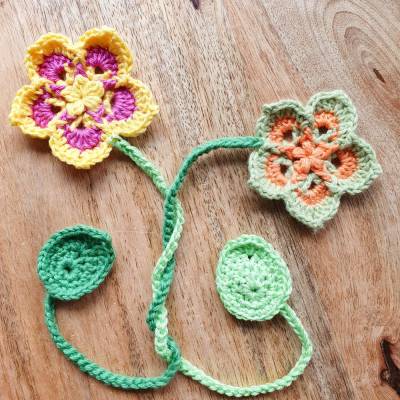 Häkelanleitung Lesezeichen ,,Frühlingsblume