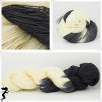 "YinYang", Wollelfe Merino Deluxe, handgefärbte Socken- und Tuchwolle, 4fädig, 100 g Knäuel Bild 1