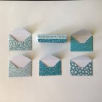 Geschenkbox mit 5 kleinen dazu passenden Umschlägen mit verschiedenen Mustern, Teddymotiv, türkis Bild 2