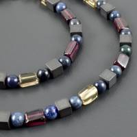 Edelsteinkette mit Dumortierit, Granat, Rauchquarz und Hämatit - Halskette blau rot grau braun zart Geschenk Freundin Bild 1