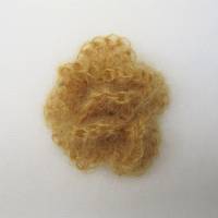 Strickschal Lacetuch aus Seide Mohair handgestrickt in ocker senf mit Häkelblume als Anstecker Bild 8