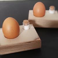 Industrial shabby Eierbrettchen mit Salzfass aus 30mm Bitkenholz Bild 5