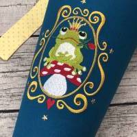 zauberhafte Schultüte Zuckertüte aus Stoff in Türkis & Petrol mit Frosch Prinz und Gold & Glitzer Bild 2