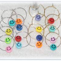 8 fröhlich bunte Glasmarker Smile silber- oder goldfarben, Glasmarkierer, Tassenmarker Kindergeburtstag Bild 1