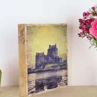 Schottland Castle, Isle of Skye, Upcycling Eichenholz, Foto auf Holz, 21 x 20 x 2,5 cm Bild 3