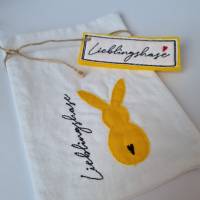 Geschenkesäckchen mit passendem Label für Ostern - LIEBLINGSHASE - in gelb von he-ART by helen hesse Bild 6