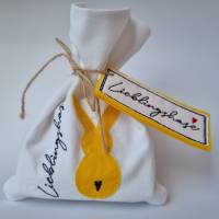 Geschenkesäckchen mit passendem Label für Ostern - LIEBLINGSHASE - in gelb von he-ART by helen hesse Bild 7