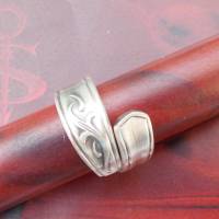 Besteckschmuck Ring  *Tribal* Ring aus einem Löffel Stielende Größe 59 Bild 1