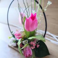 Tischdeko Tisch Loop Ostern rosa mit Tulpen Bild 6
