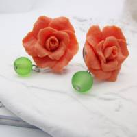Kleine Ohrstecker, Rosa Rosen Blüten, Realistische Blumen aus Fimo, Frühling, Sommer Schmuckstück, Geschenk für Frau Bild 2
