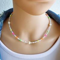 Süsswasserperlenkette, Süßwasserperlen Kette, bunte Perlenkette, Halskette mit Perlen, sommerliche Halskette Bild 10