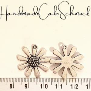 5 Stück Schmuckanhänger Charms silber Blume Bild 1