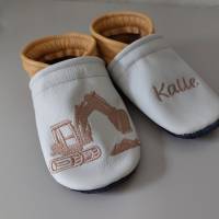Krabbelschuhe Lauflernschuhe Schuhe Bagger Leder personalisiert Bild 4