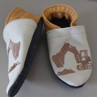 Krabbelschuhe Lauflernschuhe Schuhe Bagger Leder personalisiert Bild 5