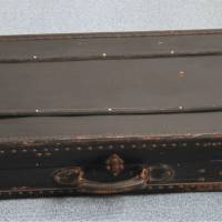 seltener alter Koffer mit Kleiderstange und Bügel Bild 2