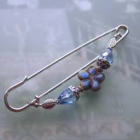 Tuchnadel blaue Blume Kristall Silber, 10cm Kiltnadel mit böhmischen Perlen Bild 9