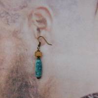 Wikinger Ohrring, einzelner Ohrhänger mit antiker Metallperle und Quarz Bild 4