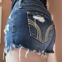 Upcycling Damen-Mädchen Jeans Shorts. Kürze Hose. Bohostyle Bild 4