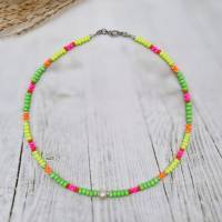 Neon Kette mit Süsswasserperle, Süßwasserperlen Kette, bunte Perlenkette, Halskette mit Perlen, sommerliche Halskette Bild 8