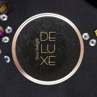 Luxus Kerze INKLUSIVE Geschenkverpackung | DELUXE Duftkerze | Knisterkerze Rosé mit Krone, Diamant und Rosenblüten Bild 9