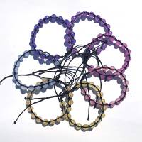 Knüpfarmband mit UV-Perlen lila (Farbwechsel bei UV-Licht) Bild 4
