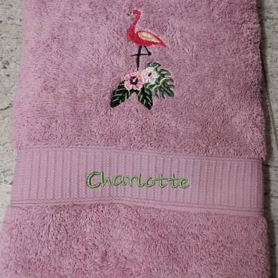 Besticktes Handtuch,  Duschtuch oder SET  Flamingo personalisiert Handmad bestickt