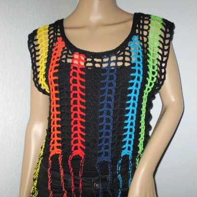 Kurzes Netz-Top mit Fransen, Crop Top, Häkeltop, Top, Shirt